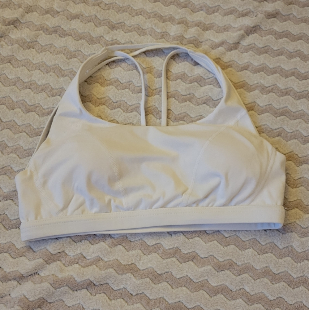 Buffbunny sports bra white